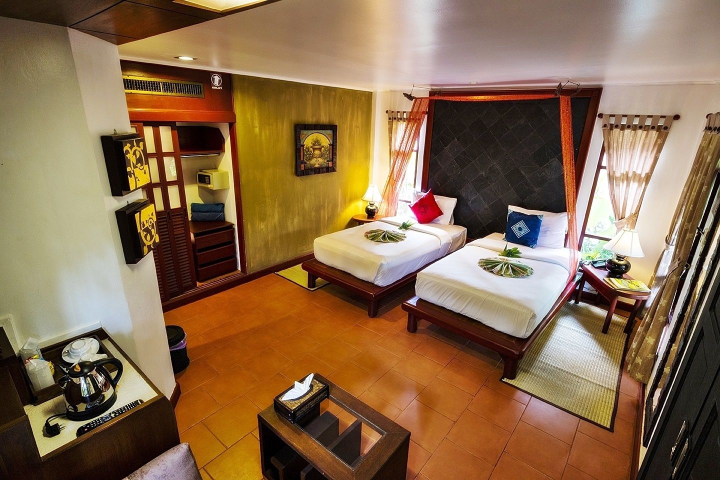 豪華雙床房 | 迷你吧、房內夾萬、獨特設計、獨特裝修