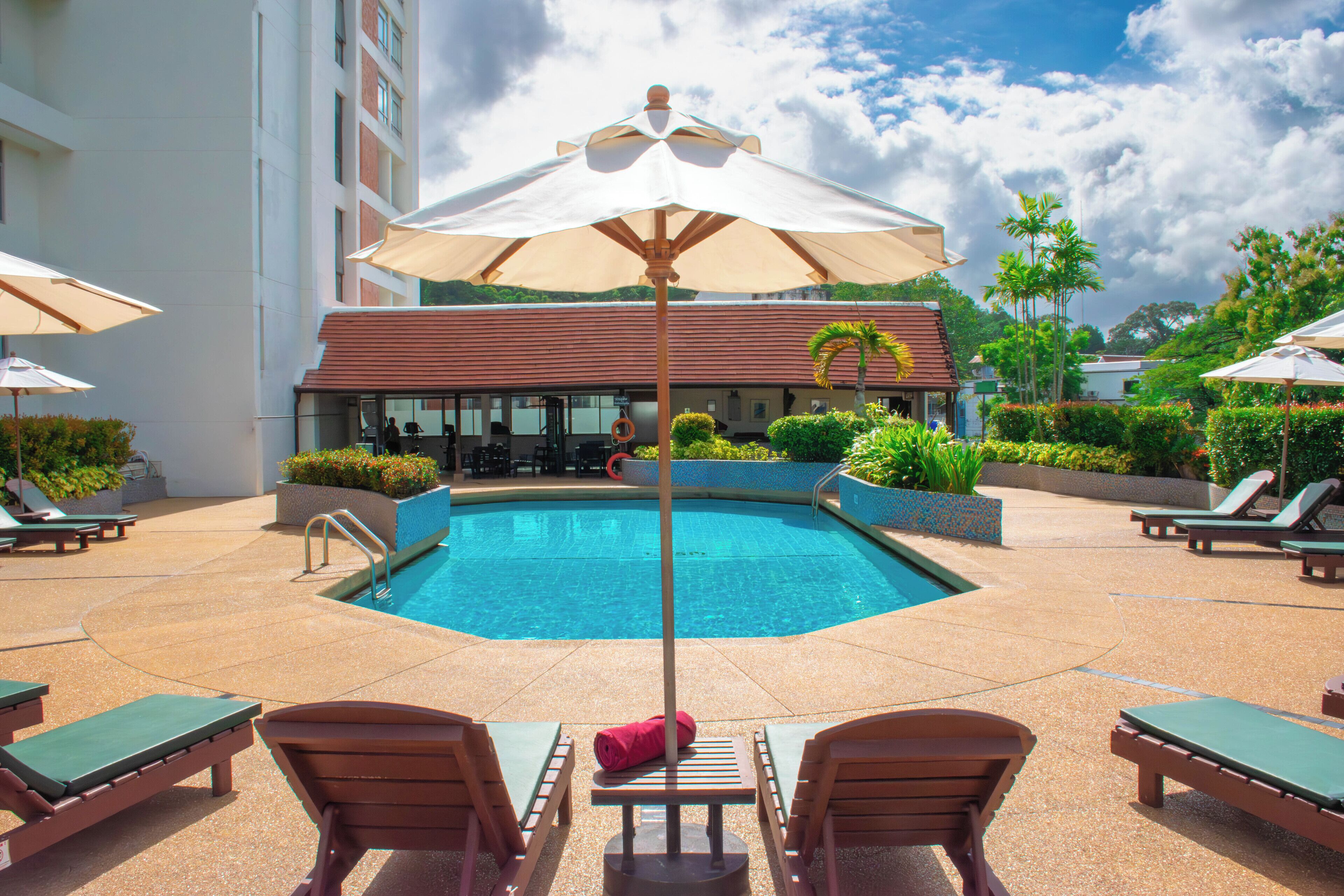 Photo - Phuket Merlin Hotel