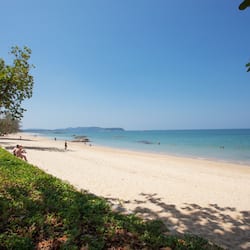 Na praia, toalhas de praia