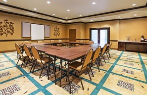 Meeting facility - Holiday Inn Express Hotel & Suites Victoria by IHG (Victoria)