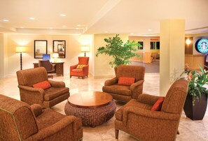 Sala de estar en el lobby
