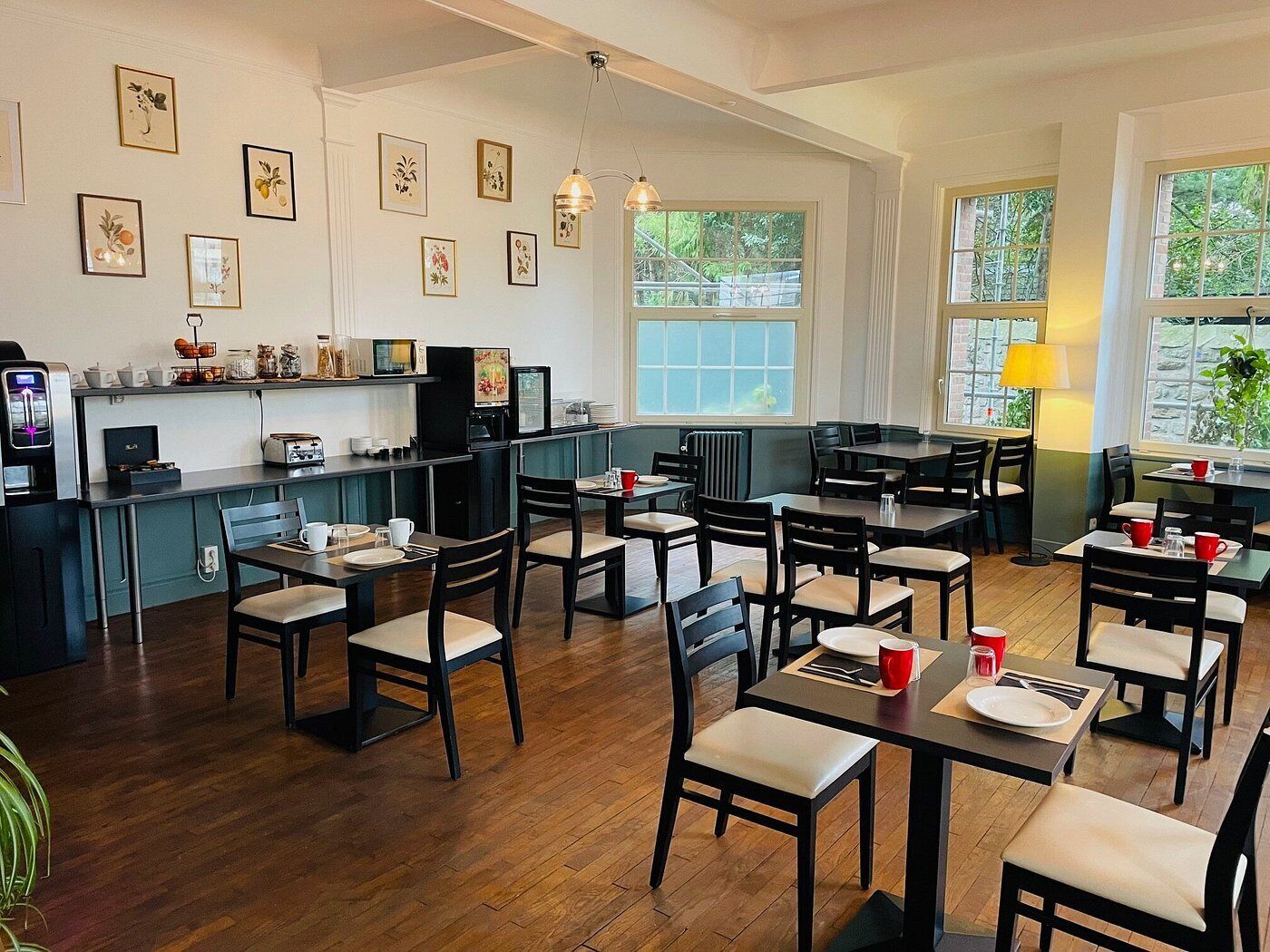 Daily buffet breakfast (EUR 12 per person)