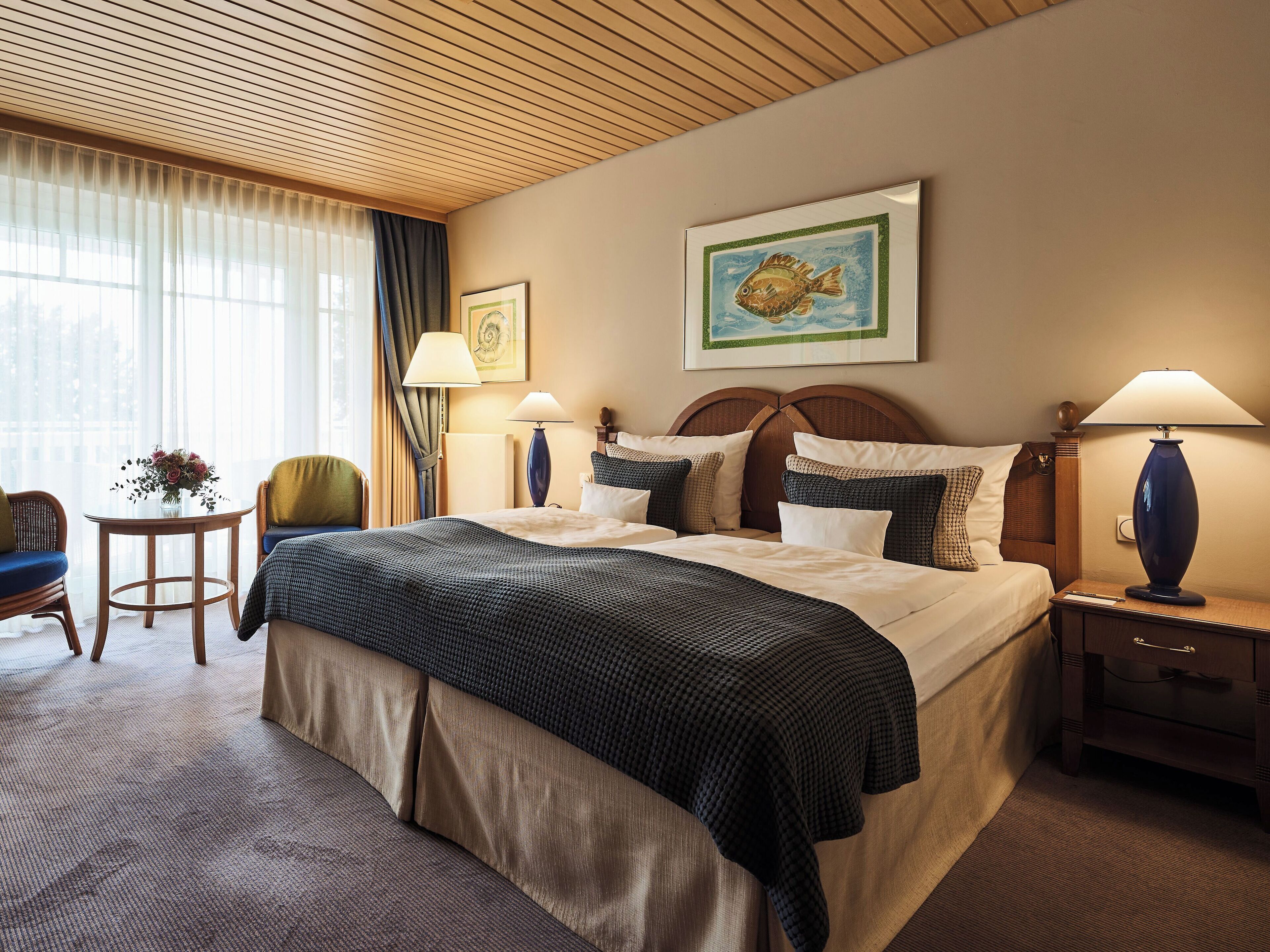 Double Room Land Side with Balcony | Materassi a doppio strato, minibar con snack e bevande gratuite