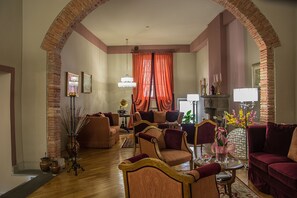 Lobby lounge - San Luca Palace Hotel (Lucca)