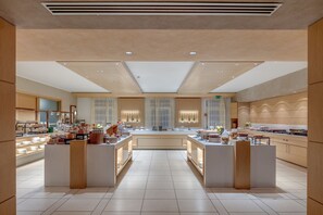 Desayuno continental gratuito y diario