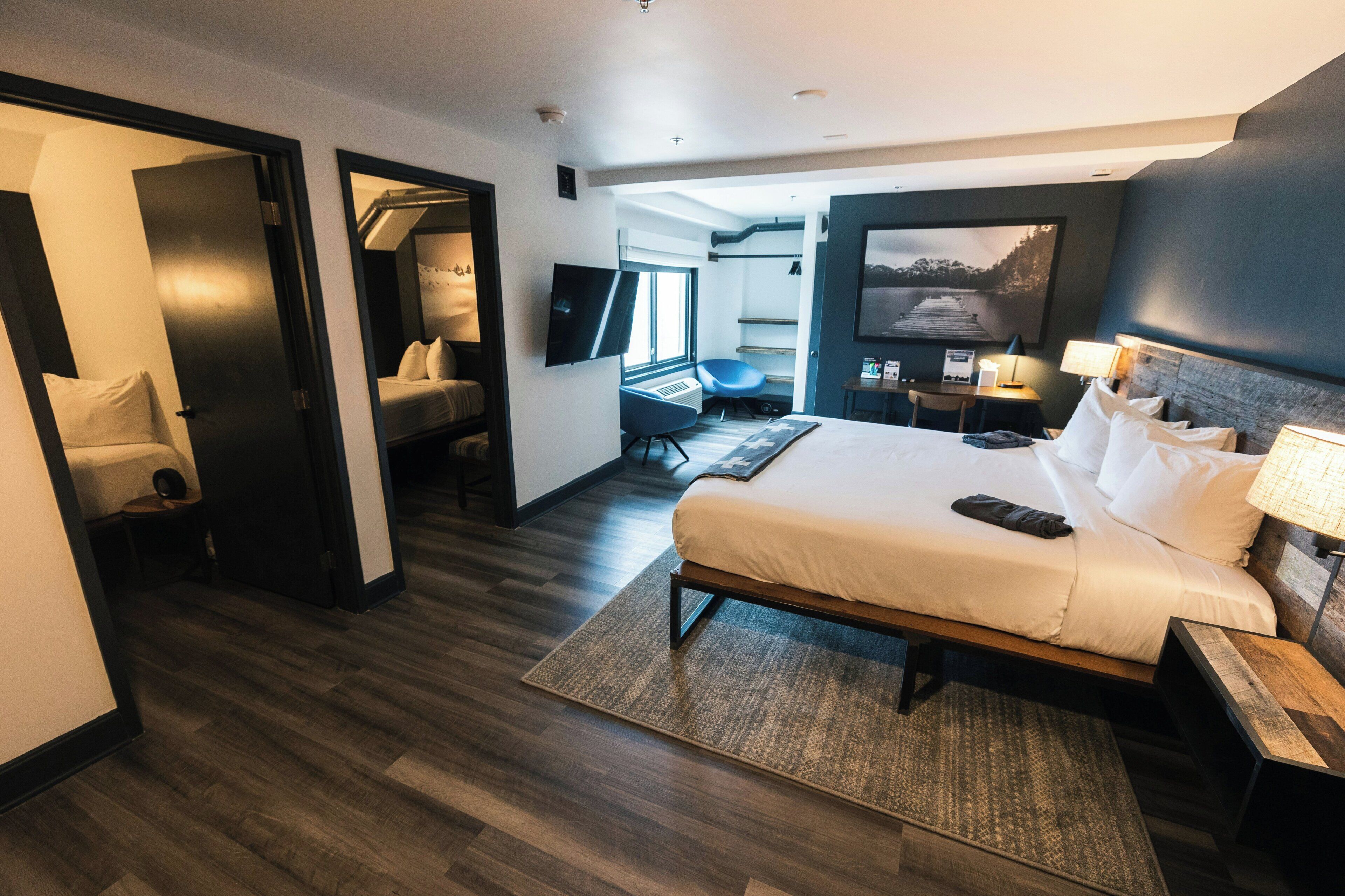 Room (The Trailblazer | Pod) | In-room safe, individually decorated, individually furnished