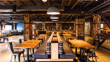 Lunch and dinner served