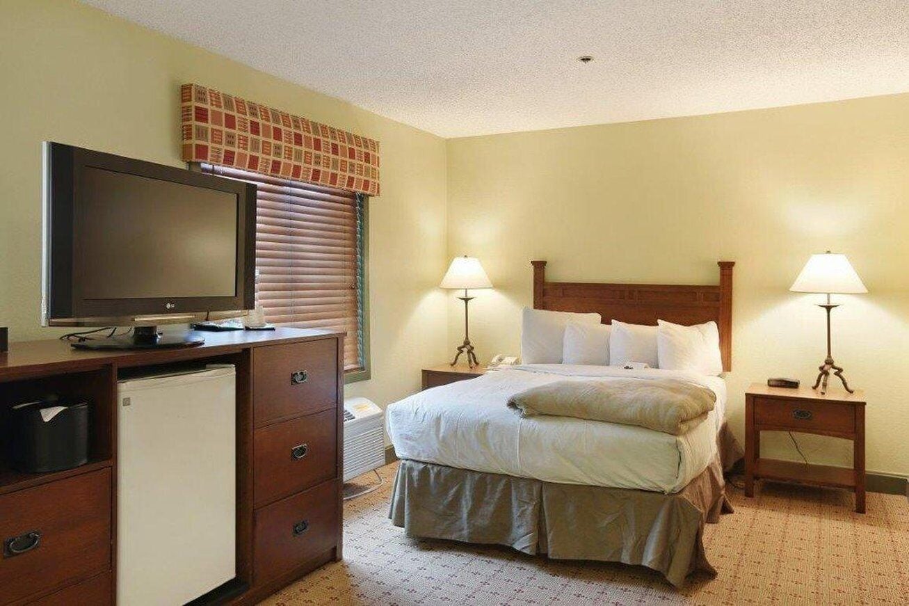 Zimmersafe, individuell dekoriert, individuell eingerichtet