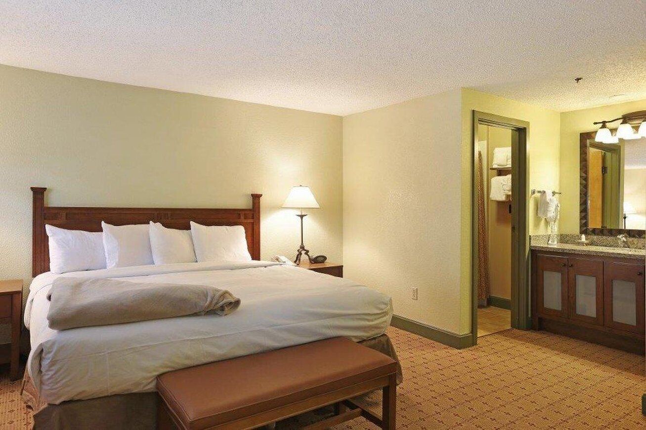 Cofres nos quartos, individualmente decorados