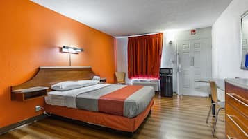 Desk, free WiFi, bed sheets