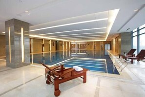 Piscina al coperto