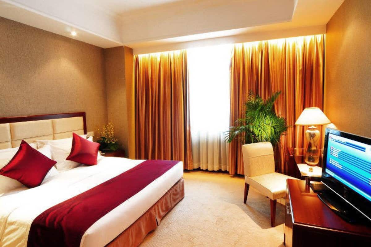 Hypoallergeen beddengoed, een minibar, een kluis op de kamer