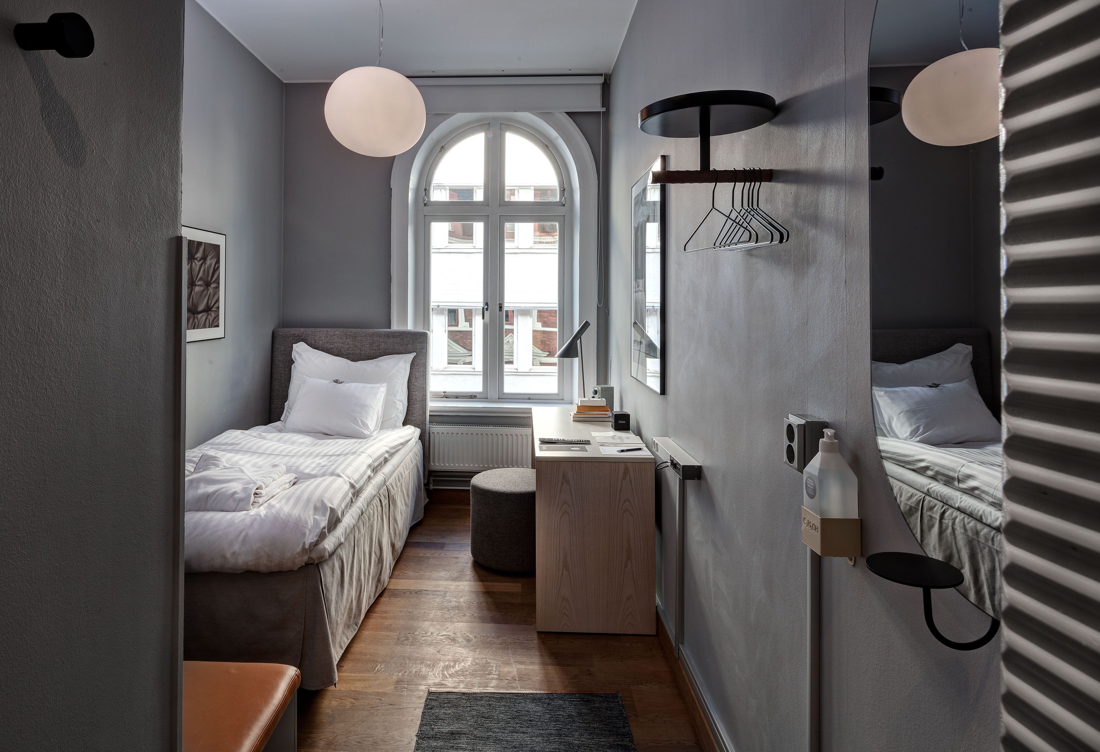 1 bedroom, premium bedding, down duvets, in-room safe