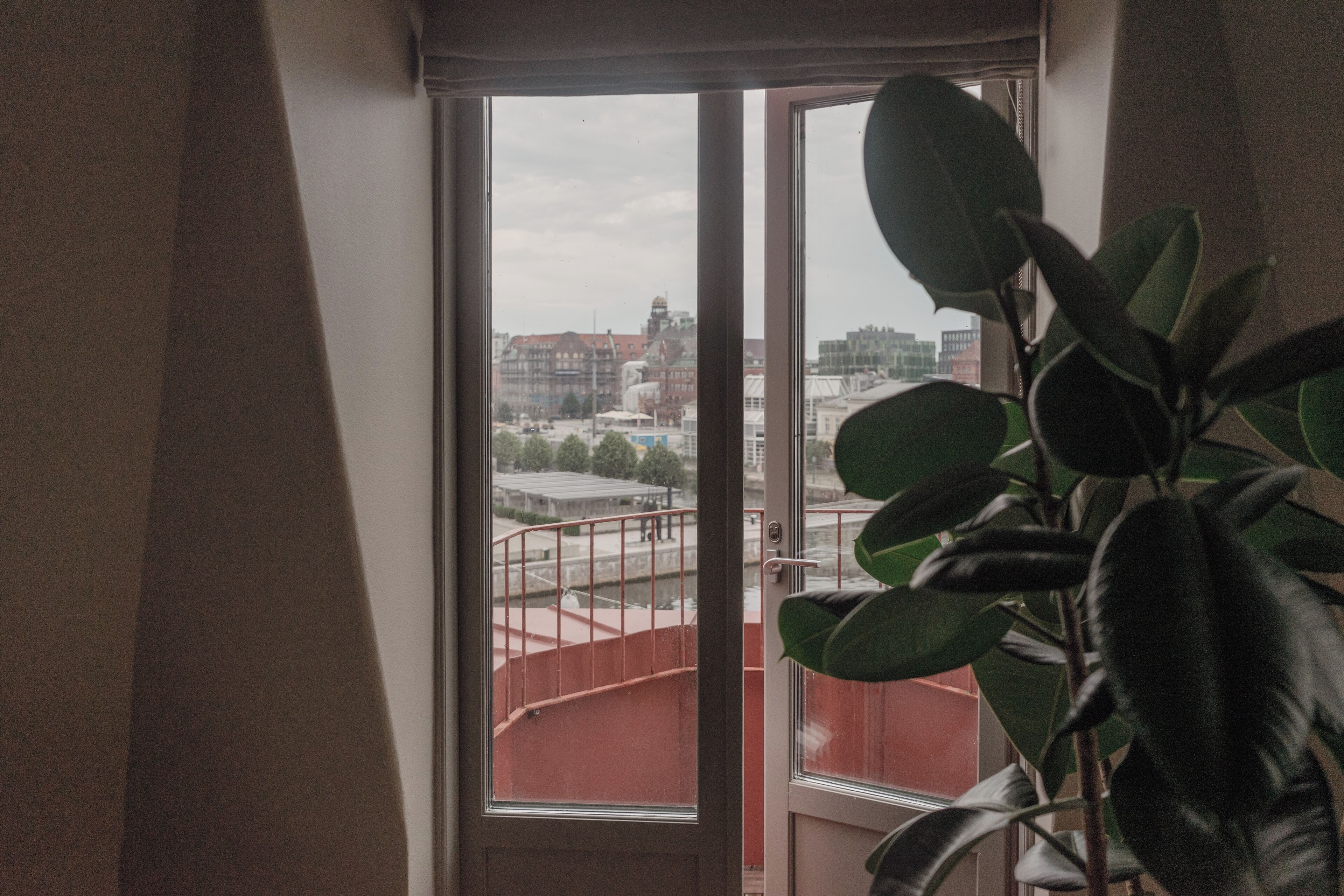 Photo - TwentySix