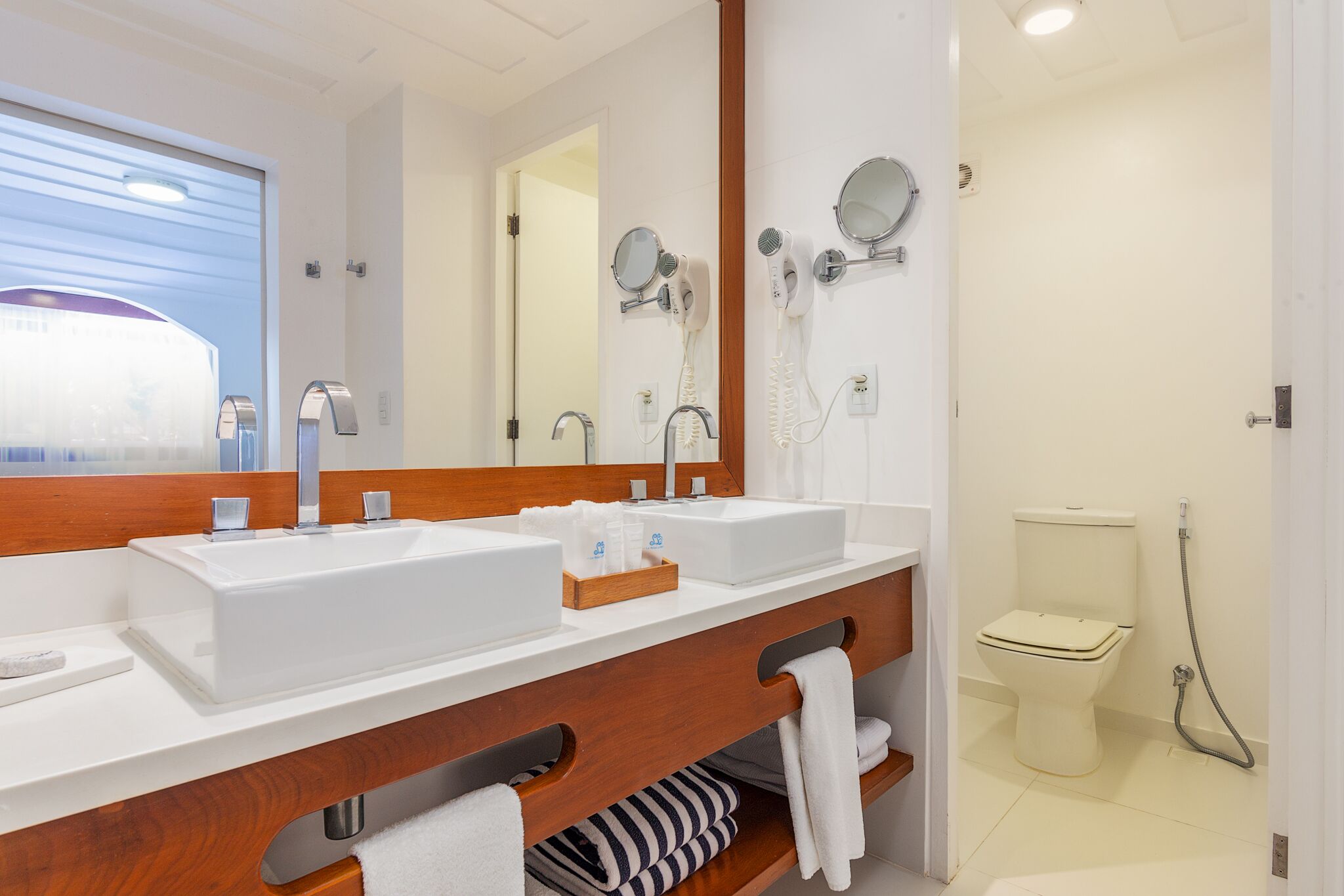 superior double room | bathroom | shower, free toiletries, hair dryer, towels