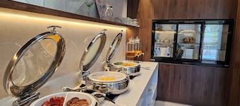 Best Western Newmarket Inn & Suites