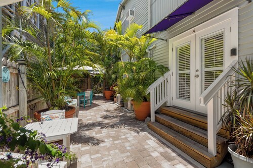 The Grand Guesthouse