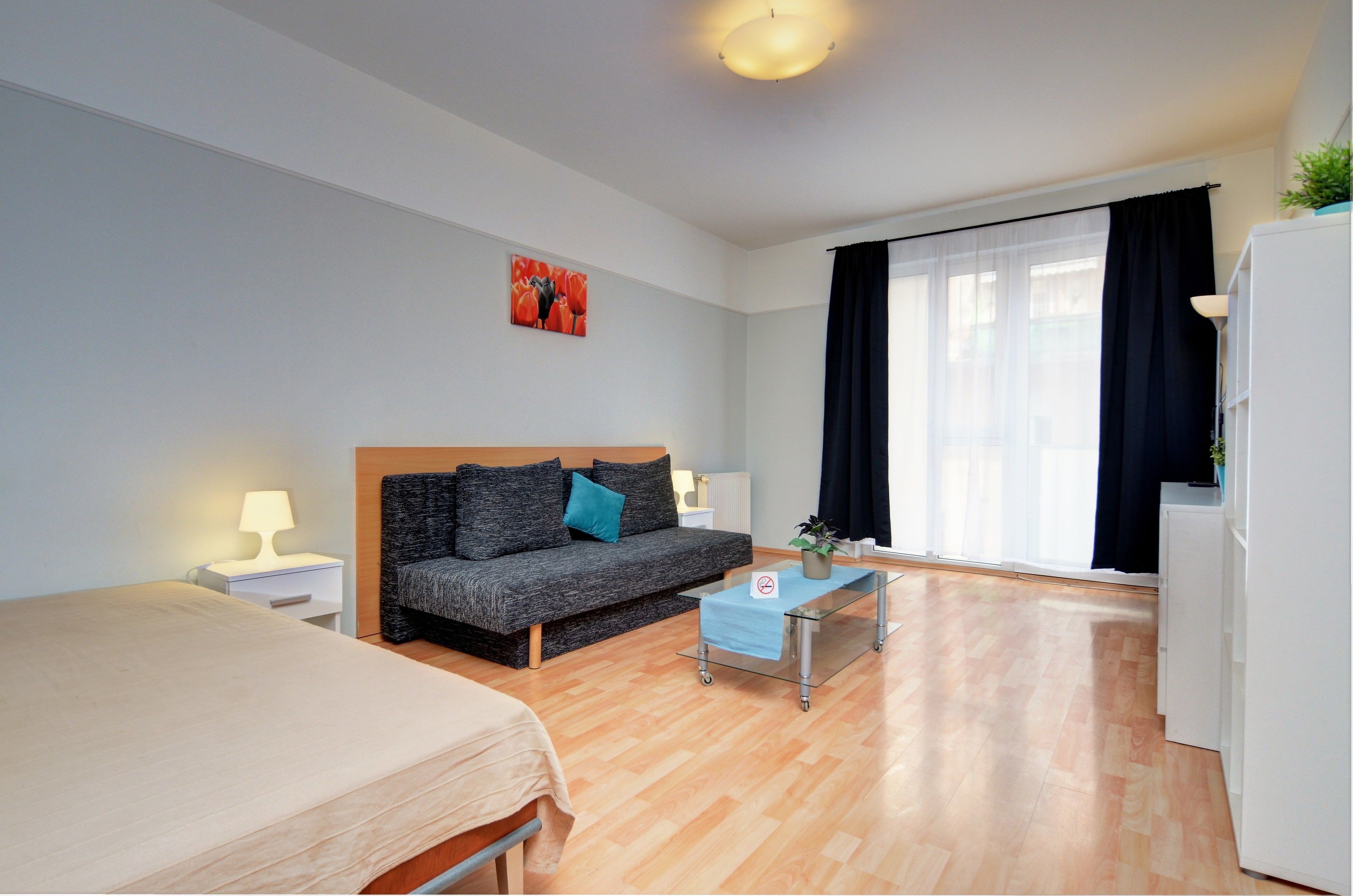 Wifi gratis y ropa de cama 