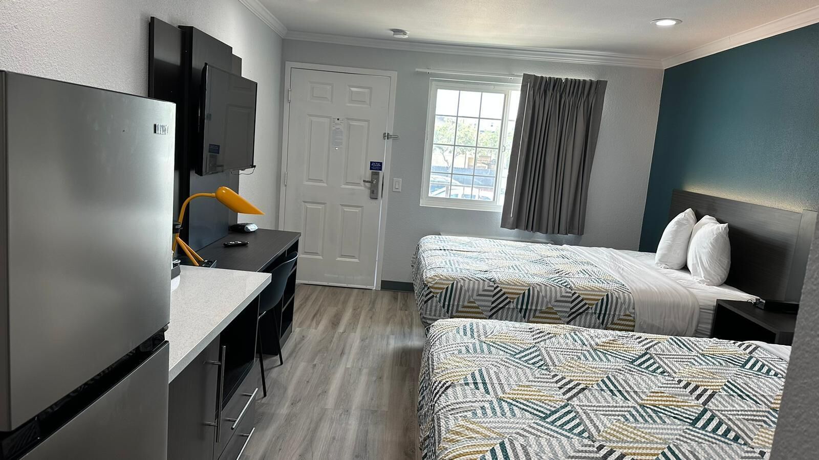 Desk, blackout curtains, iron/ironing board, free WiFi