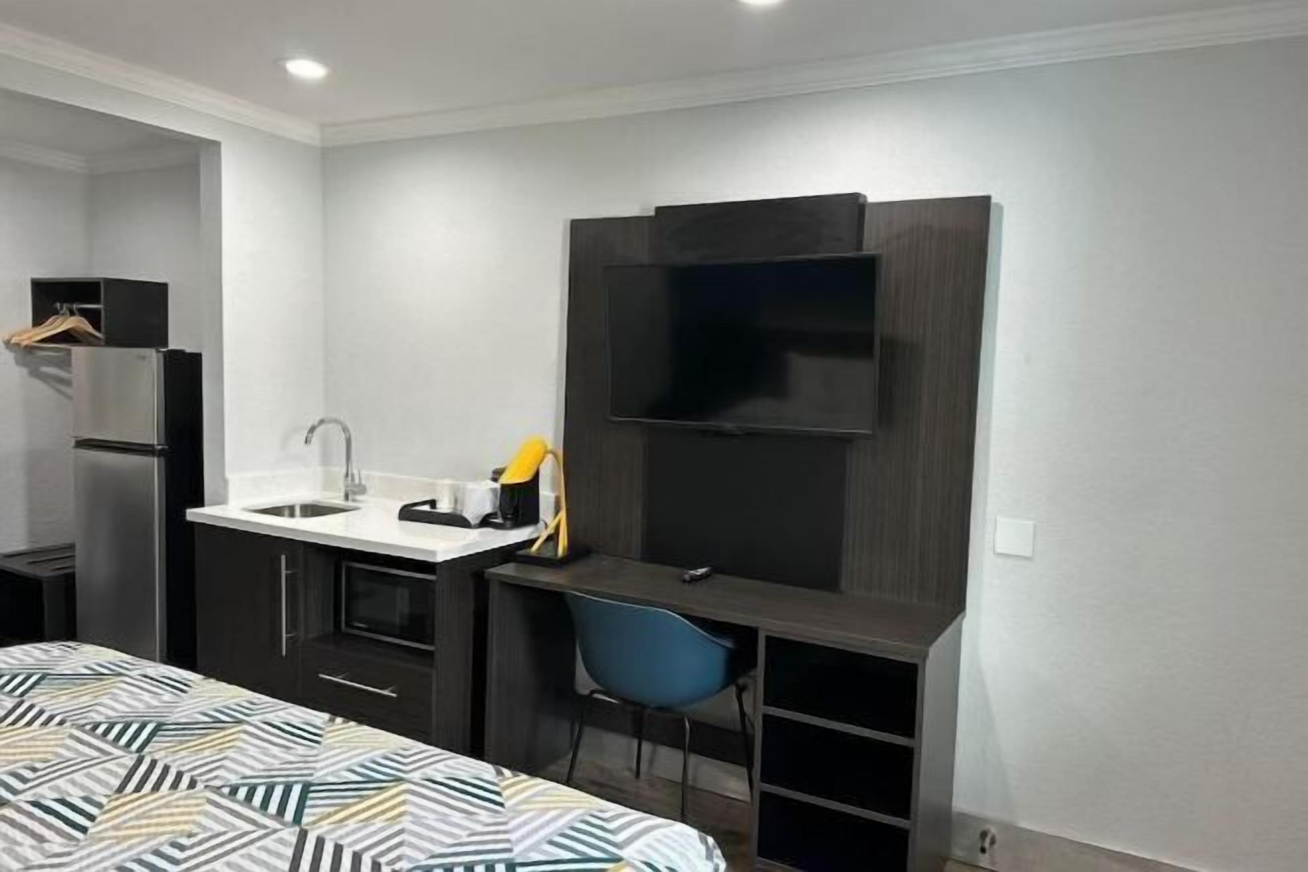 Desk, blackout drapes, iron/ironing board, free WiFi