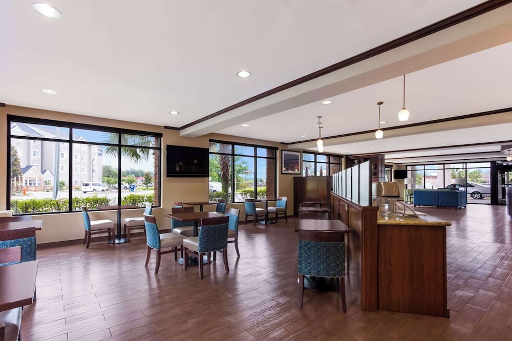 Comfort Suites Saraland - North Mobile