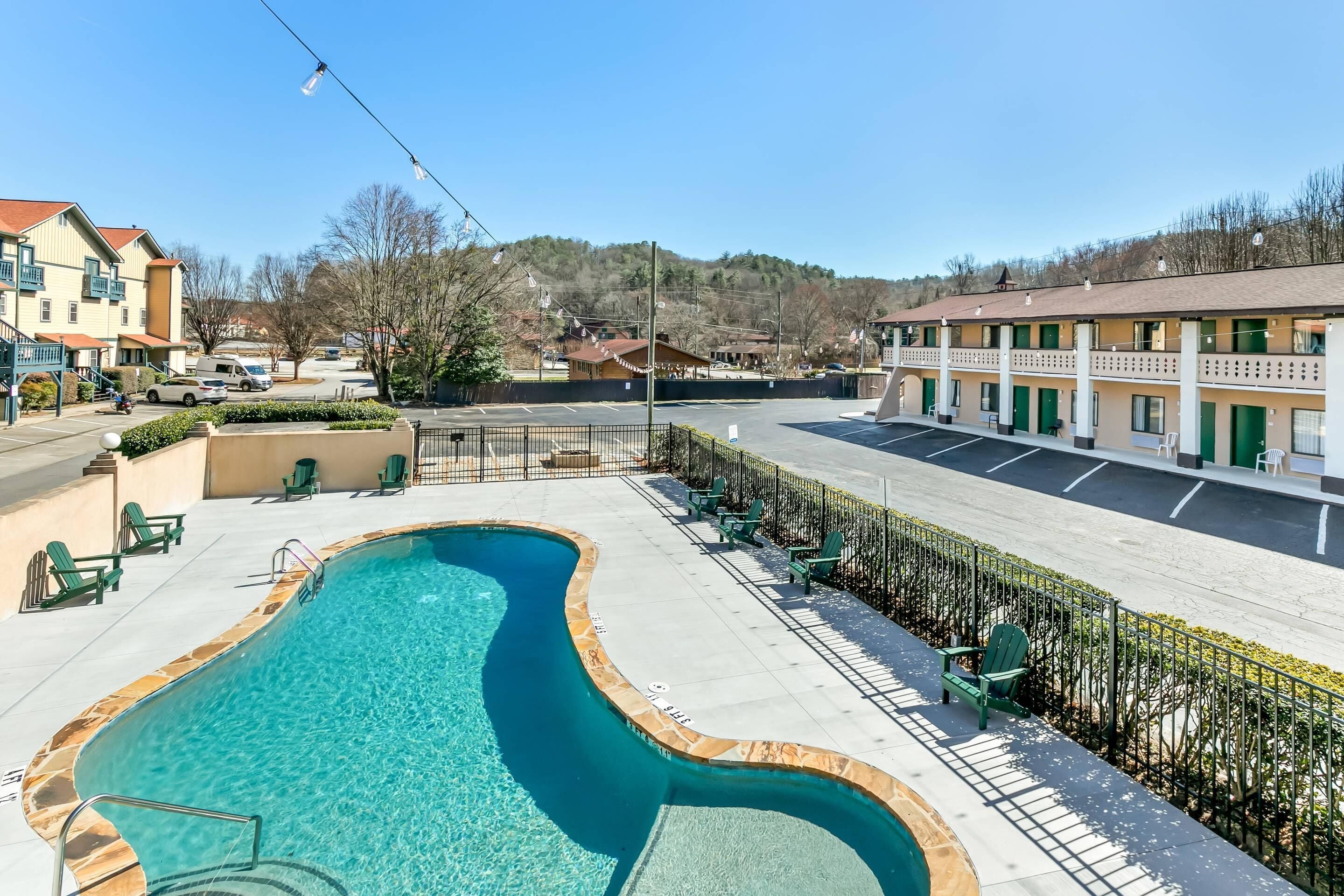 Seasonal outdoor pool