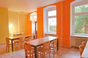 Dining - Acama Schöneberg Hotel+hostel (Berlin)