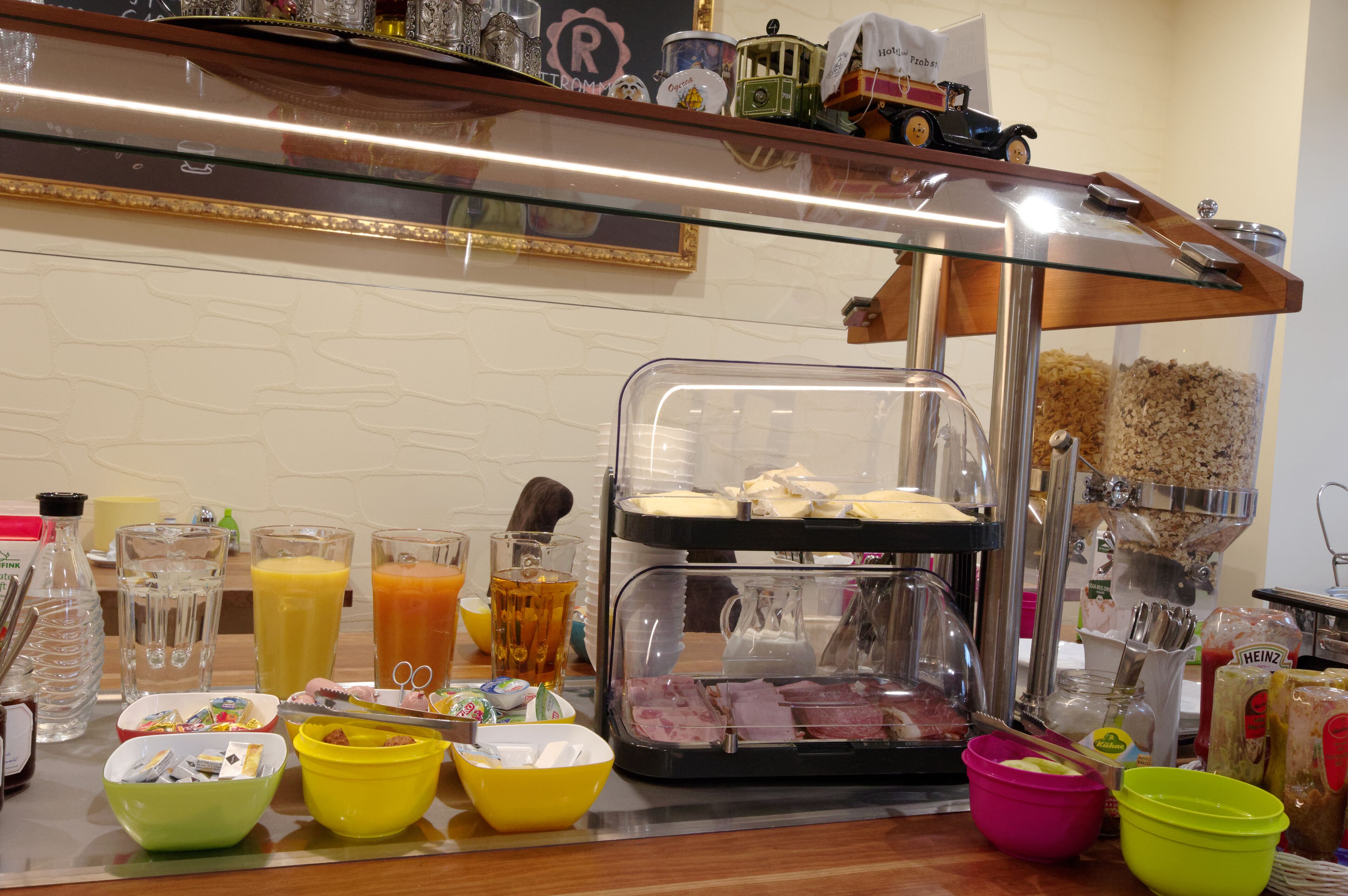 daily buffet breakfast (eur 13.5 per person)