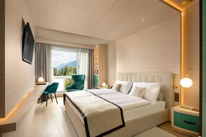 Superior Room, 1 King Bed