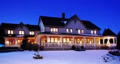 Willoughvale Inn