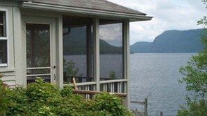 Cottage (The Angler Lakefront Cottage) | View from room