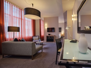 Adina Apartment Hotel Berlin CheckPoint Charlie