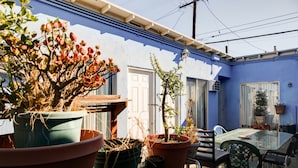 Standardzimmer, 1 Queen-Bett | Terrasse/Patio