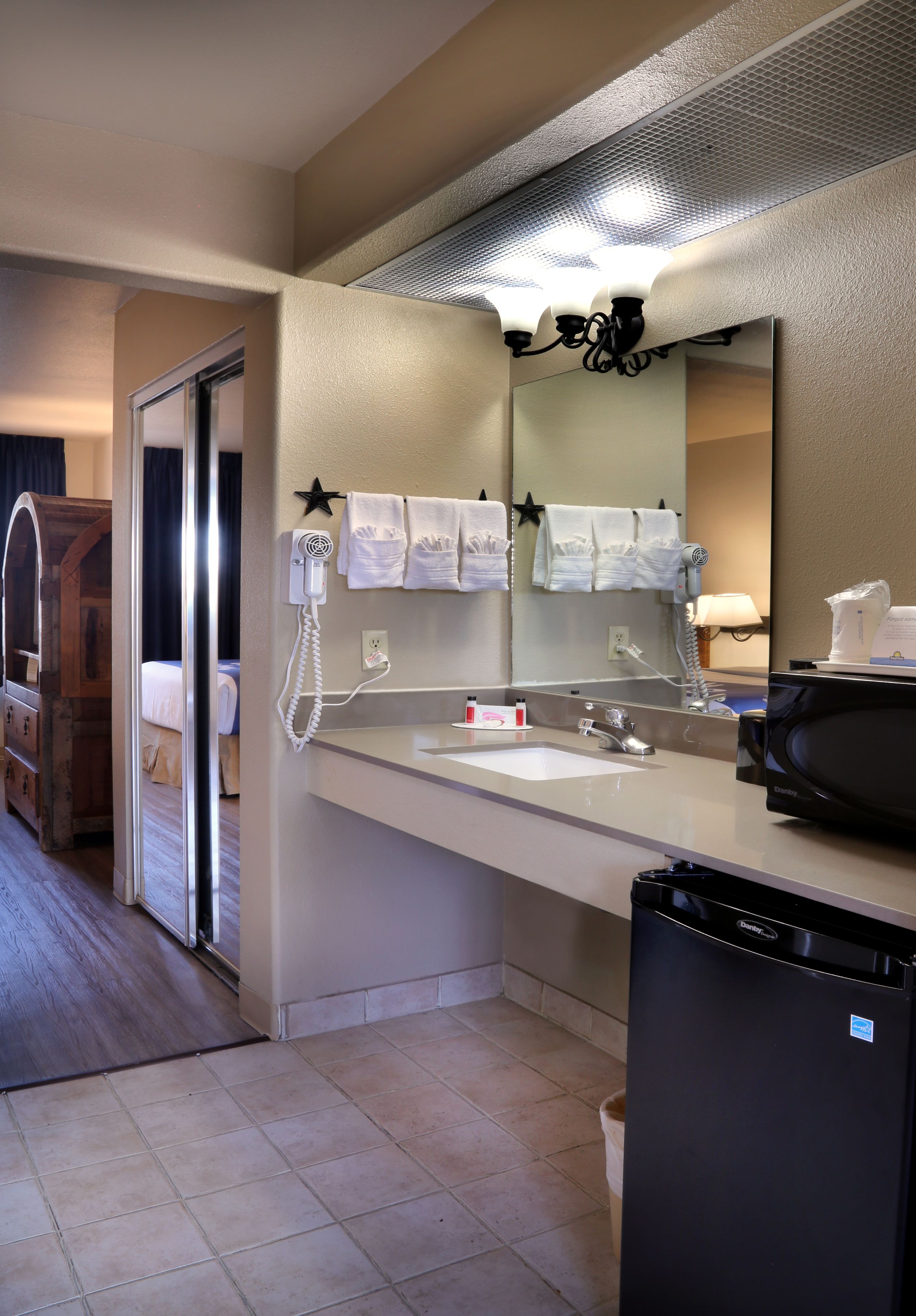 suite, 2 queen beds, non smoking | bathroom | deep-soaking bathtub, free toiletries, hair dryer, towels