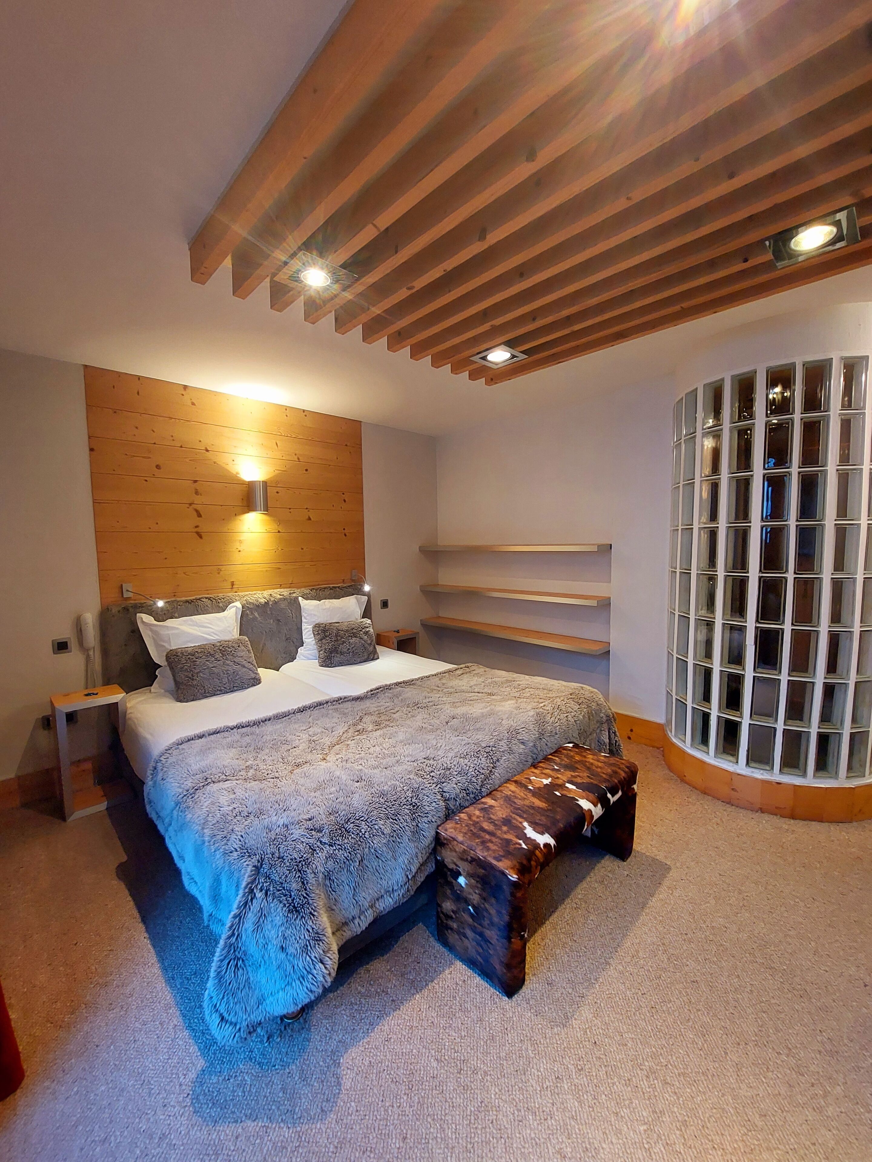 Literie de qualité supérieure, minibar, bureau, chambres insonorisées