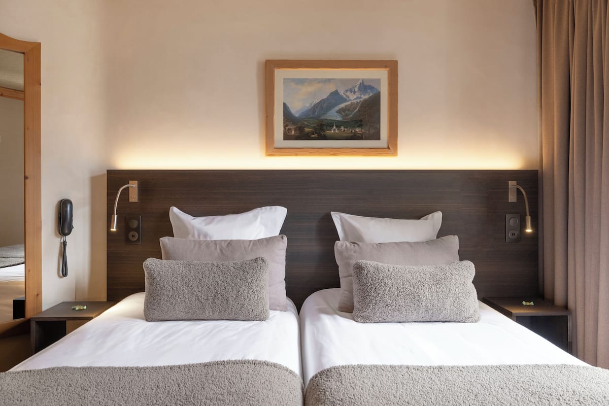 Hochwertige Bettwaren, Minibar, Schreibtisch, schallisolierte Zimmer