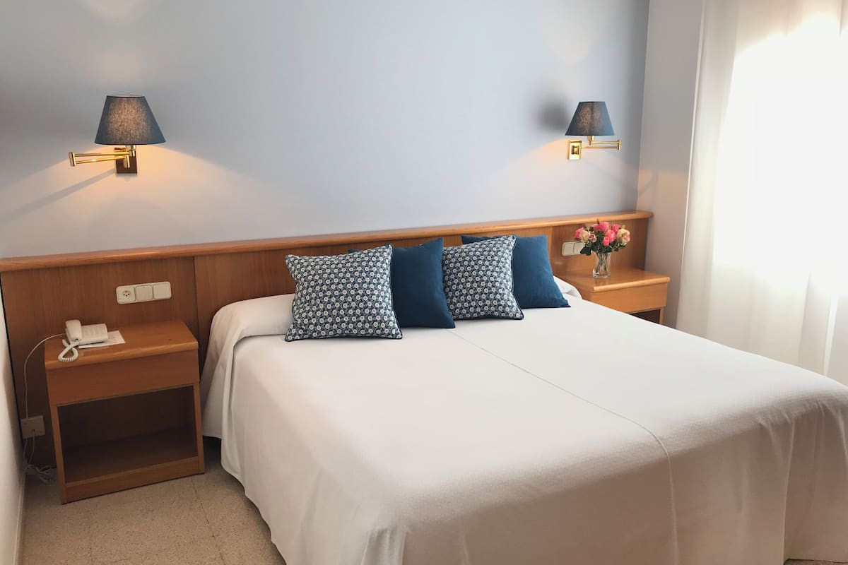 Minibar, desk, blackout curtains, soundproofing
