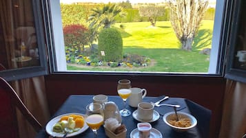 Daily buffet breakfast (EUR 10 per person)