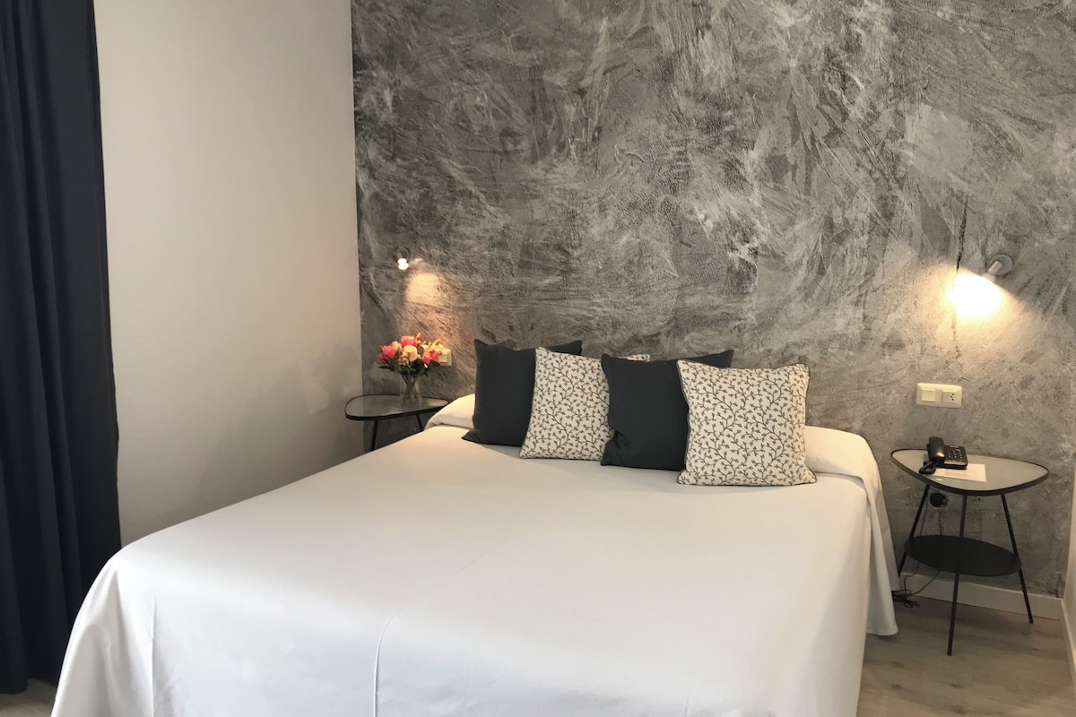 Minibar, desk, blackout curtains, soundproofing