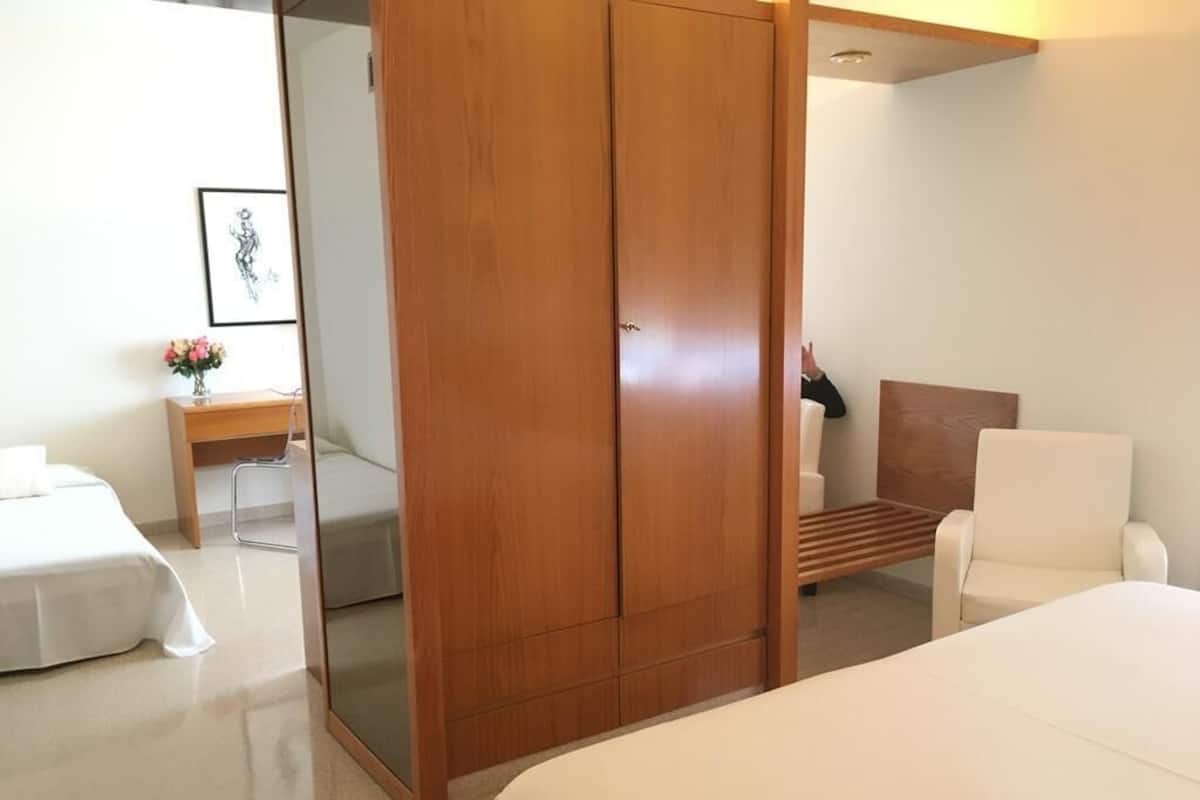 Minibar, desk, blackout curtains, soundproofing