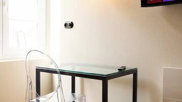 Double Comfort | Premium bedding, desk, laptop workspace, blackout drapes