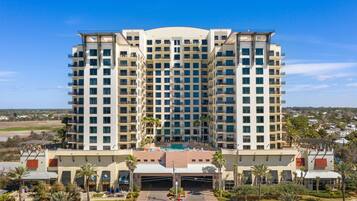 ด้านหน้าที่พัก