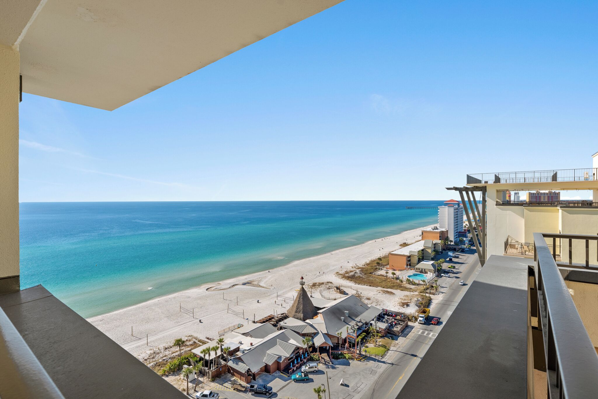 Apartment (Four bedroom Gulf View) | Individually decorated, individually furnished, iron/ironing board