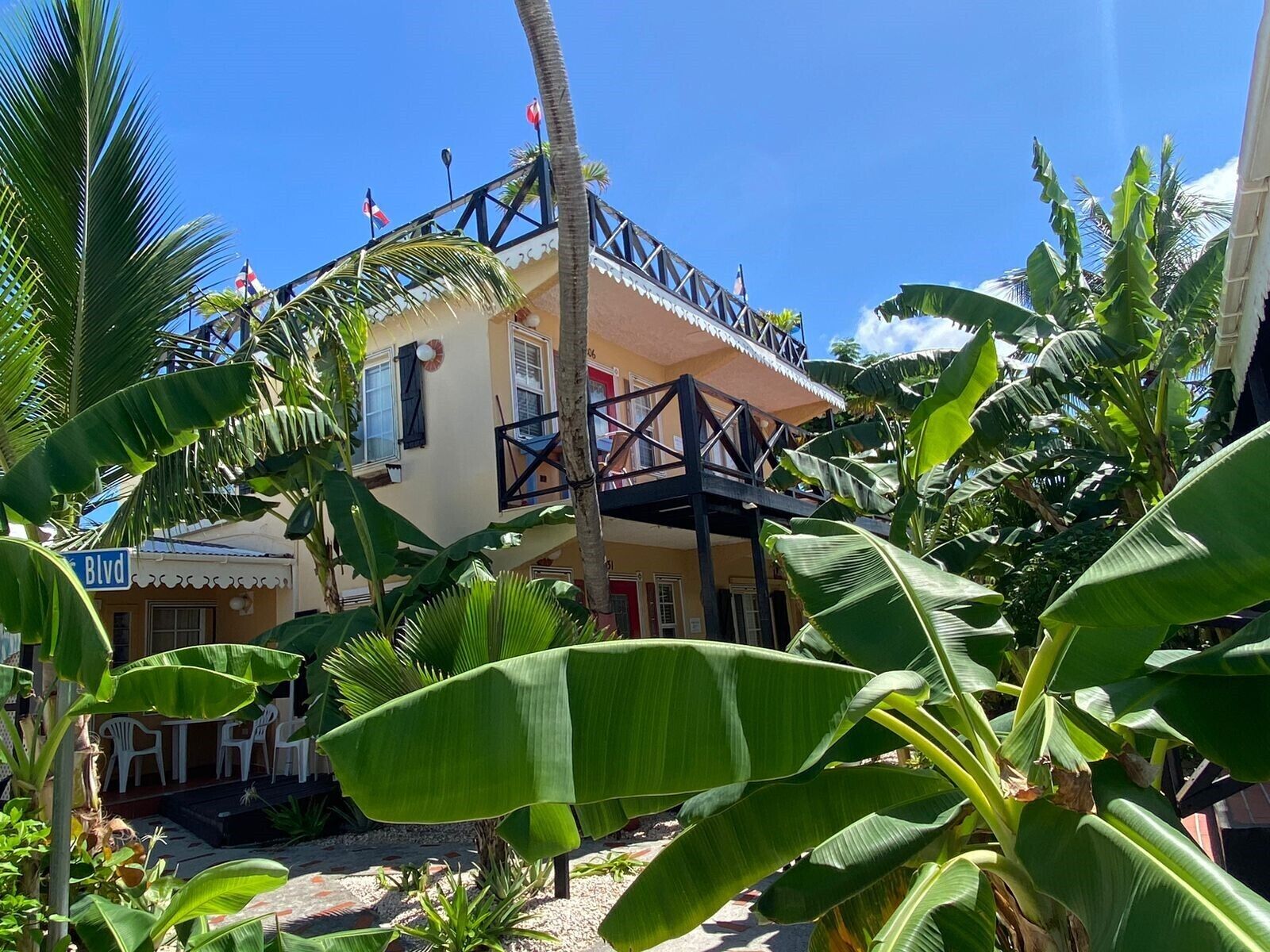 deluxe room, 1 bedroom | garden view