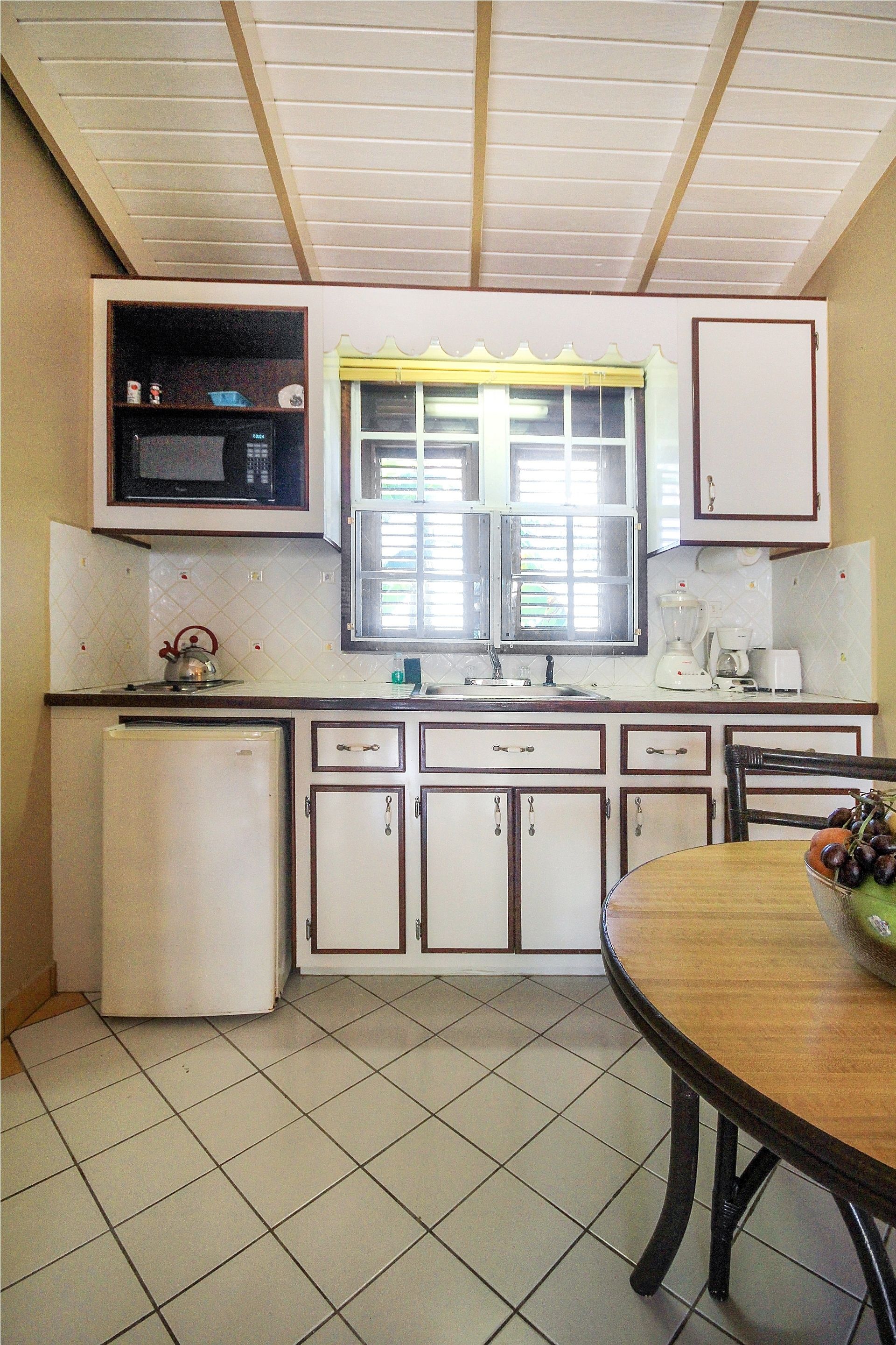 studio, 1 king bed, garden area | premium bedding, in-room safe, individually decorated