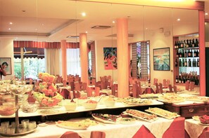 Buffet - Hotel Bengasi (Rimini)