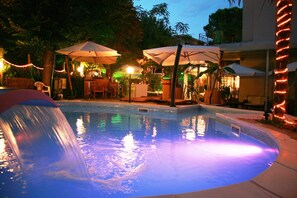 Outdoor pool - Hotel Bengasi (Rimini)