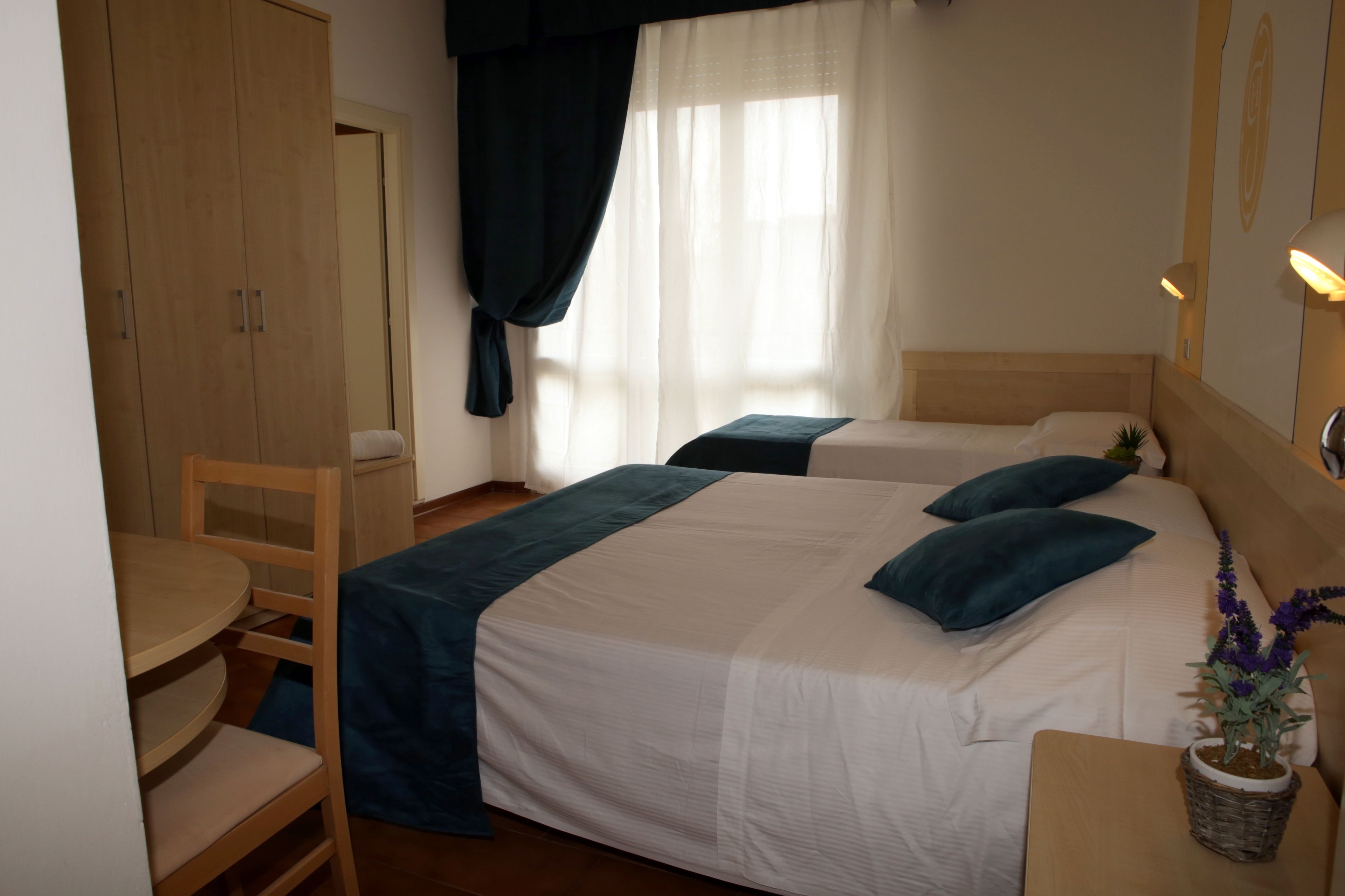 Photo - New Hotel Jolie