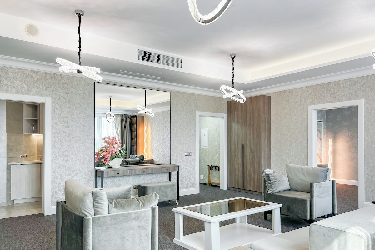 Apartment, 1 Bedroom | In-room safe, desk, iron/ironing board (on request), WiFi (free)