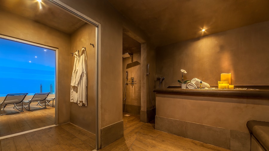 Hotel Montaigne & Spa